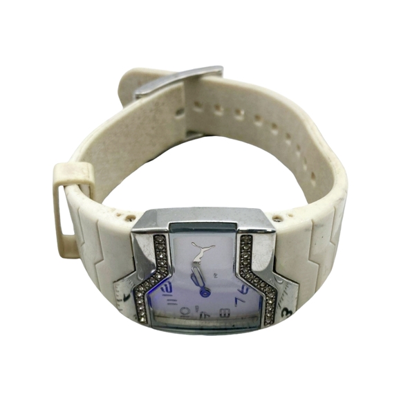 PUMA *Stainless Steel Quartz Watch w/ Cream Silicone Band - Picture 8 of 9